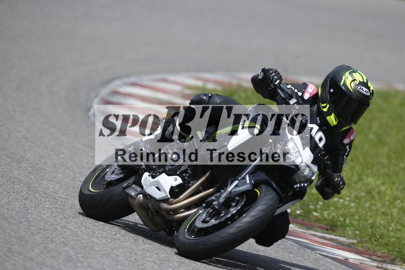 /Archiv-2024/29 12.06.2024 MOTO.CH Track Day ADR/Gruppe blau/10